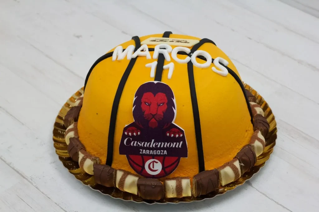 Tarta balón baloncesto