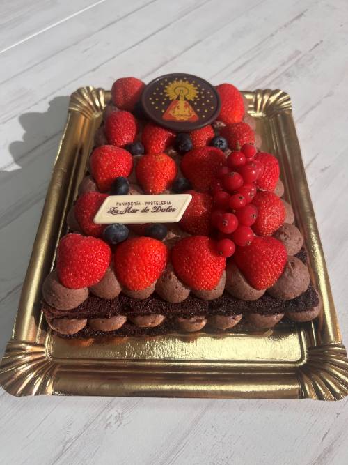 Manto del pilar con Frutas de Temporada